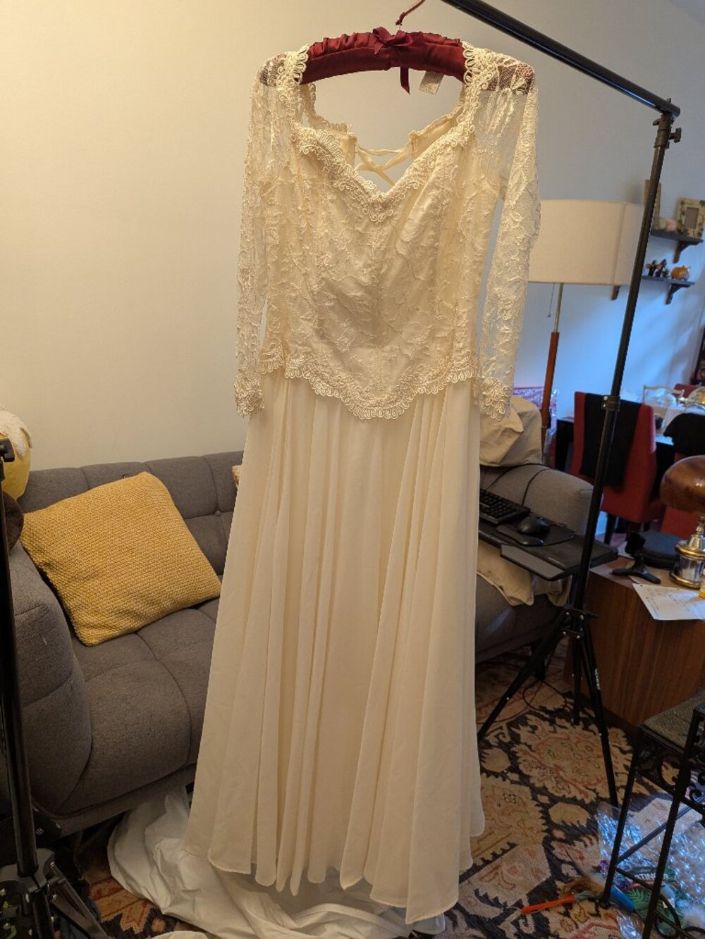 Jessica McClintock Wedding Dress - size 12